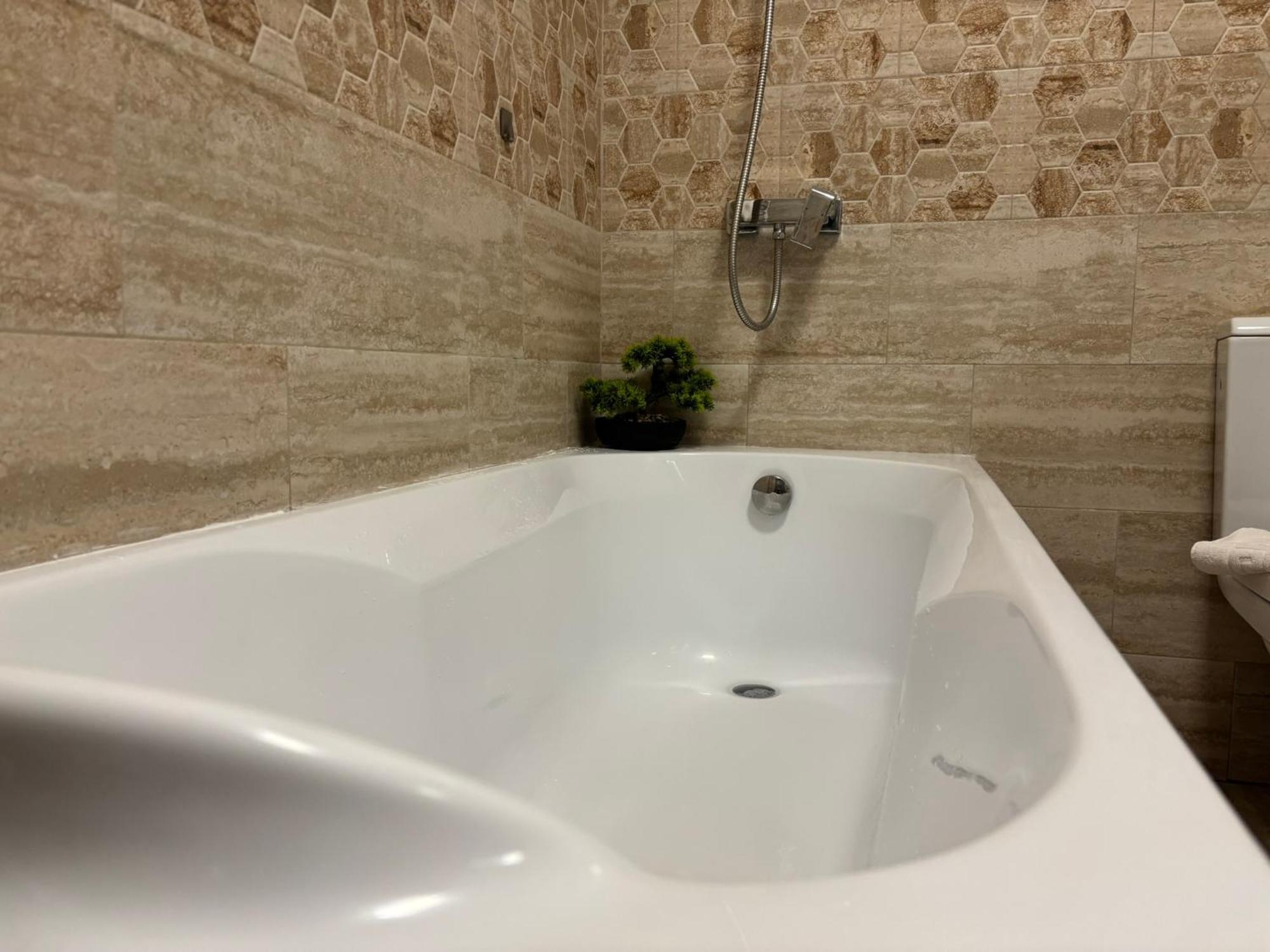 Dream Apartament Бистрица Экстерьер фото