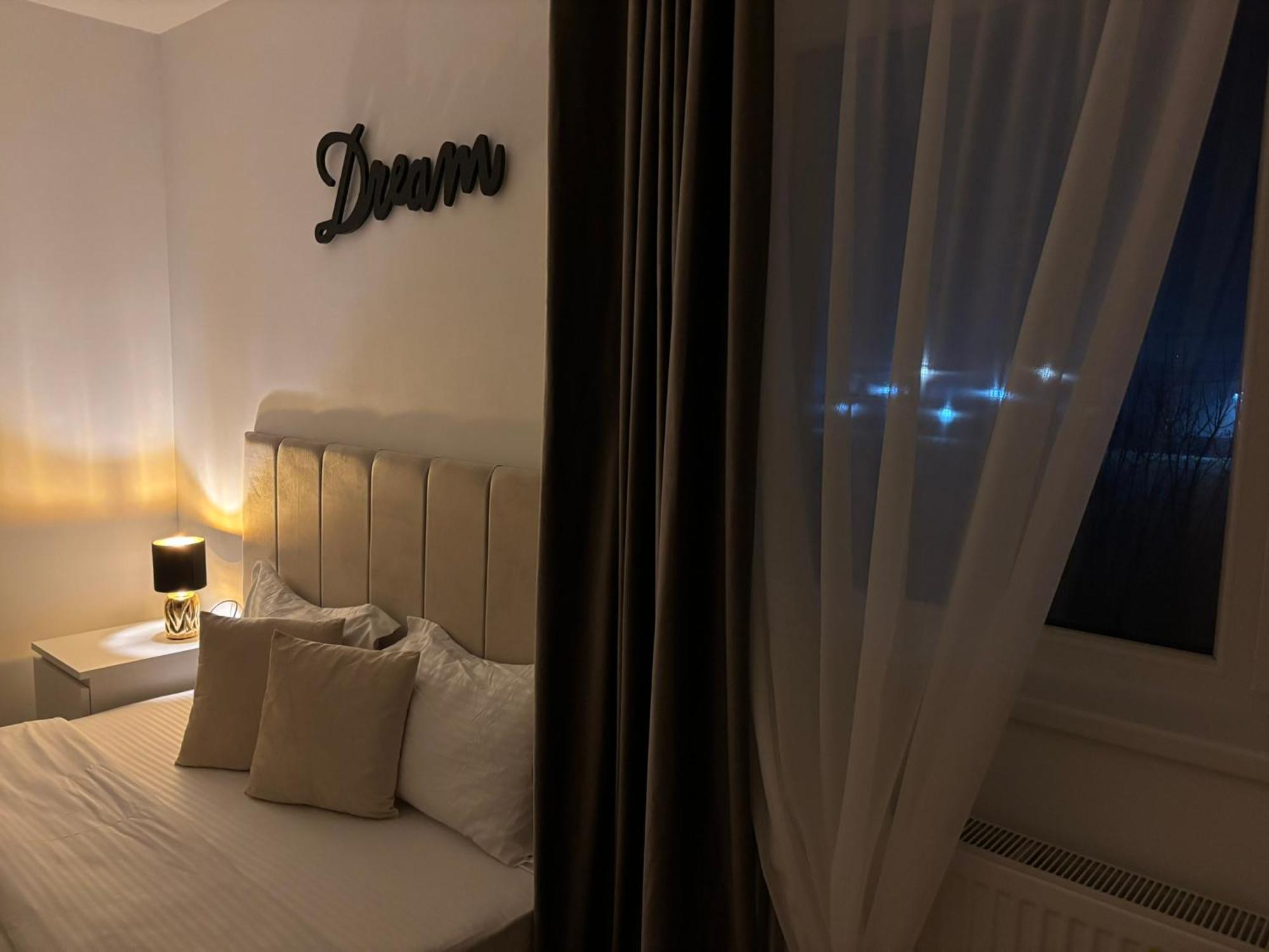 Dream Apartament Бистрица Экстерьер фото